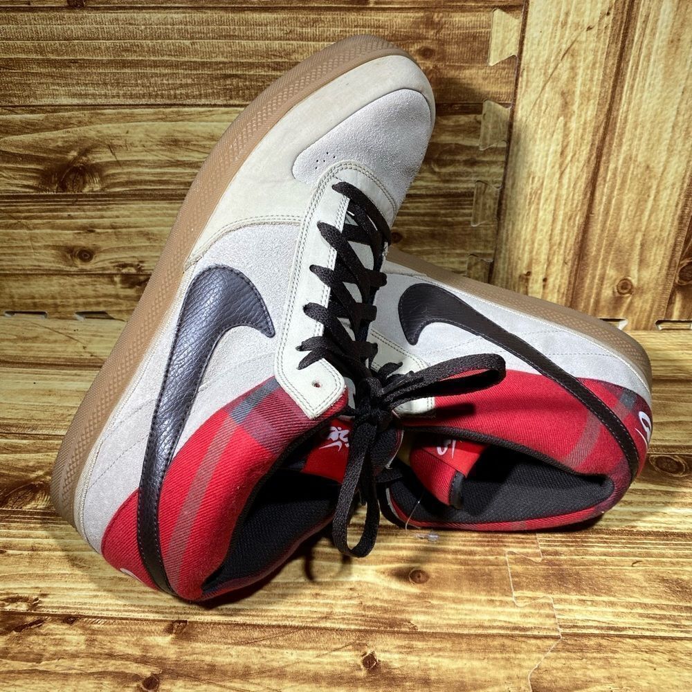 Nike Mavrk Mid 6.0 Stone/Velvet Brown-Size 10.5